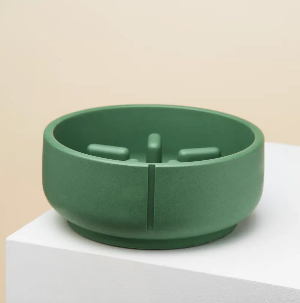 Slow Feed Round Modern Relaxed Pet Feeder