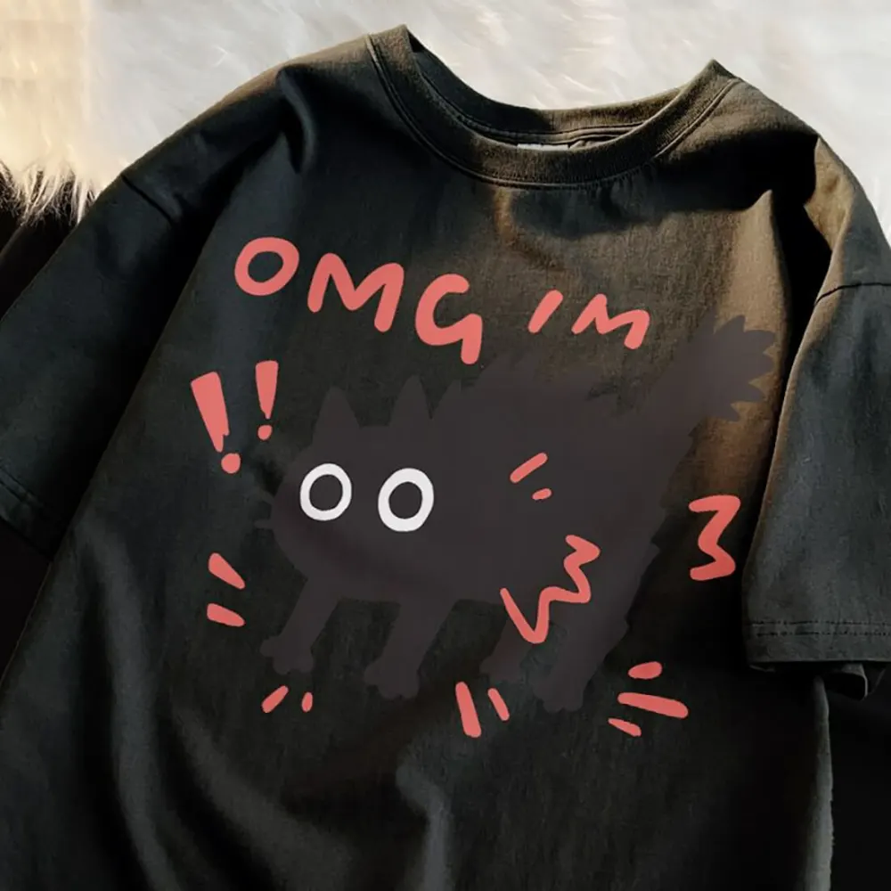 Cat Scared Graphic T-Shirt