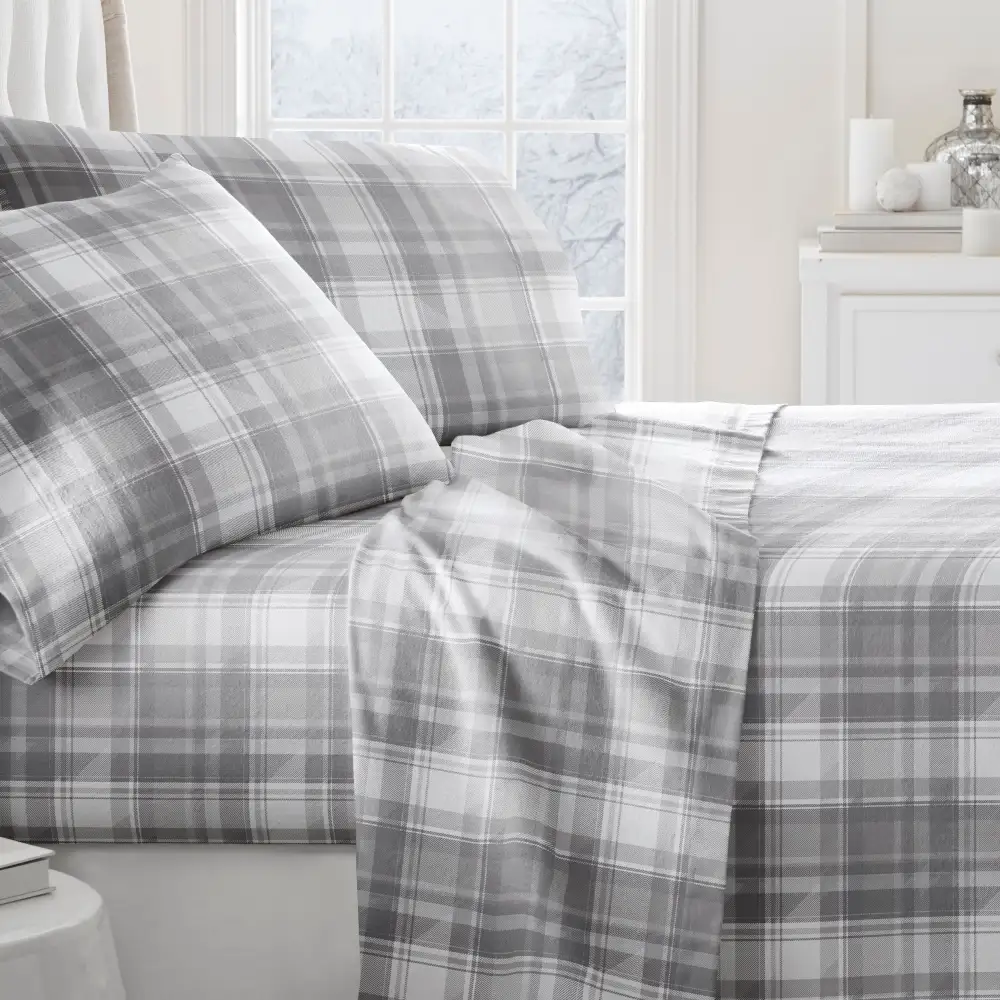Plaid Flannel Sheet Set
