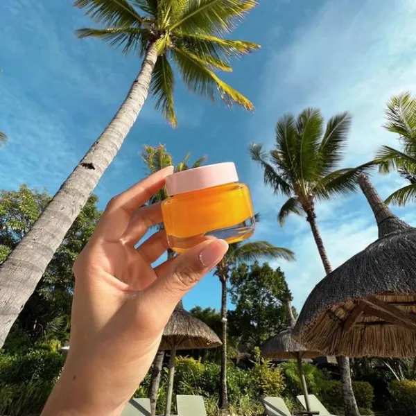 Honey Moisturizing Lip Balm & Mask Long-lasting Moisture Gentle Exfoliation