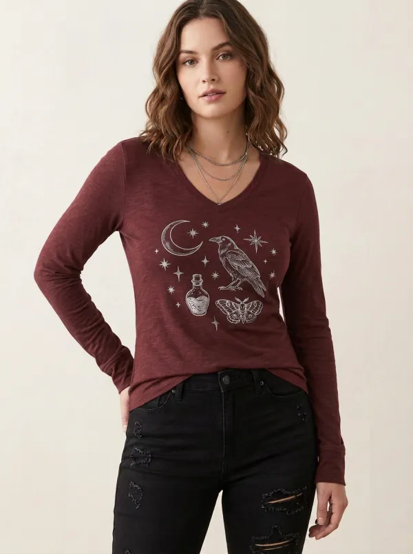Women's Halloween Witchy Raven Moon Moth Potion Printed V-neck Long Sleeve Top