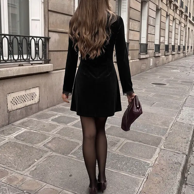 Women's Bodycon V-Neck Lace Bridal Mini Dress