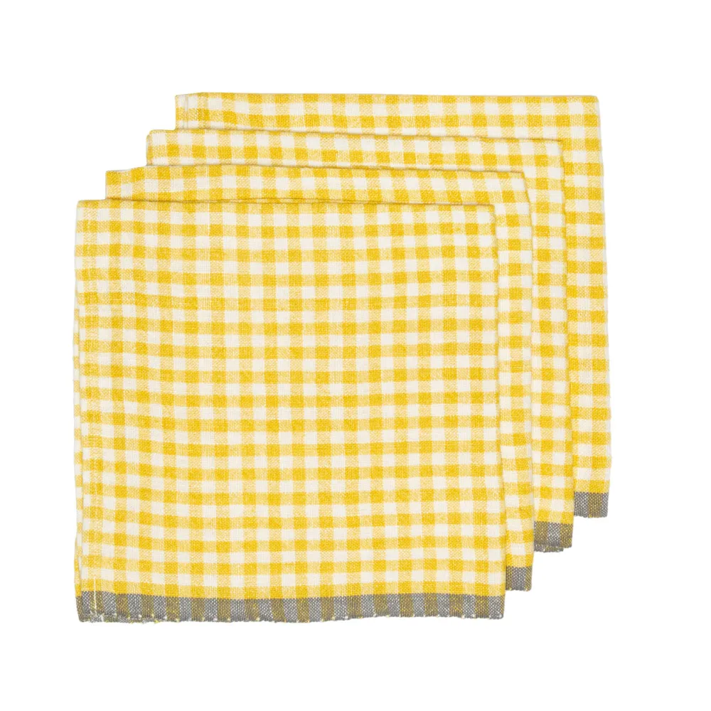 Understated Gingham Check Napkin Set