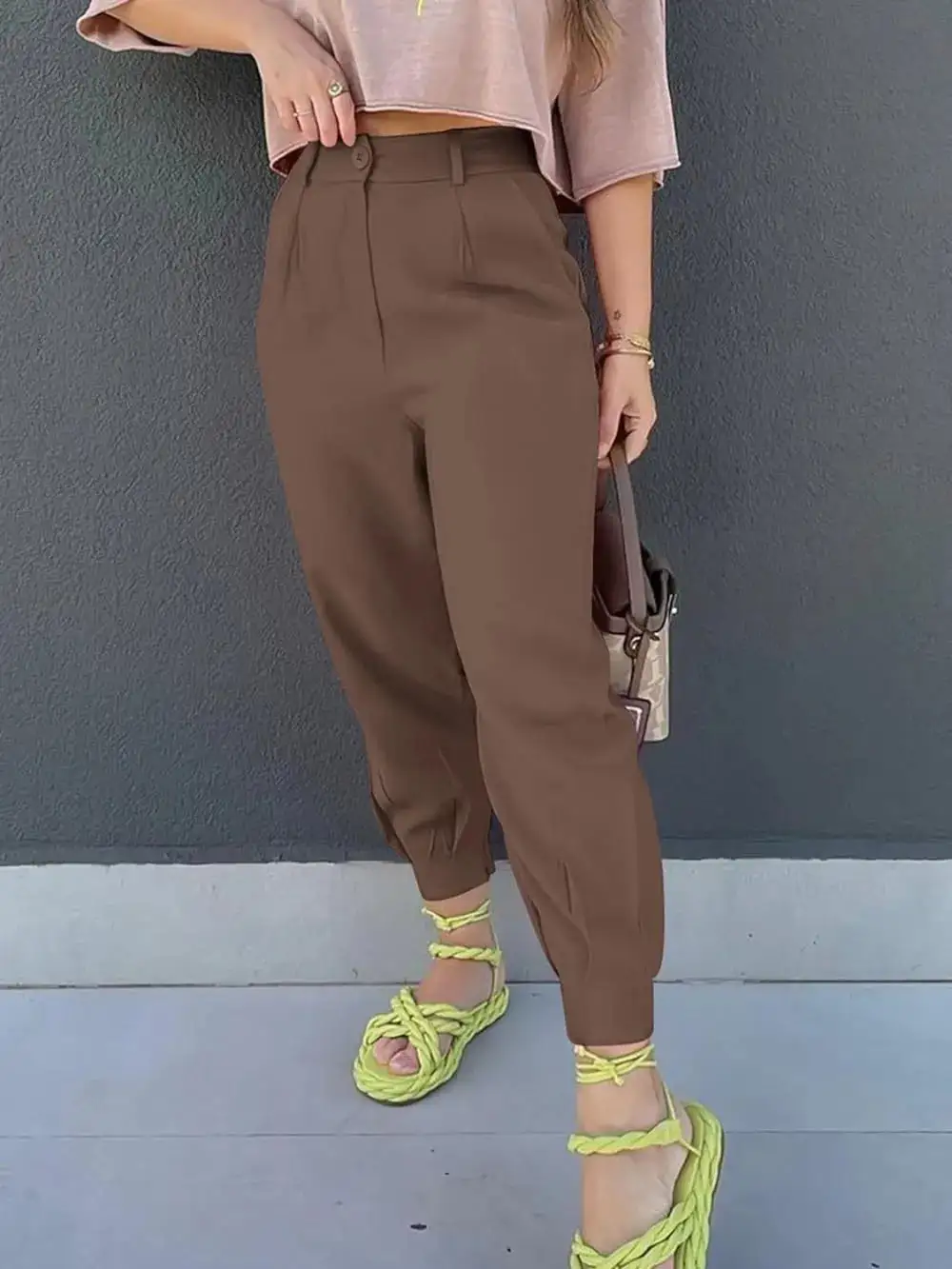 Textured High Waist Pocket Detail Pants