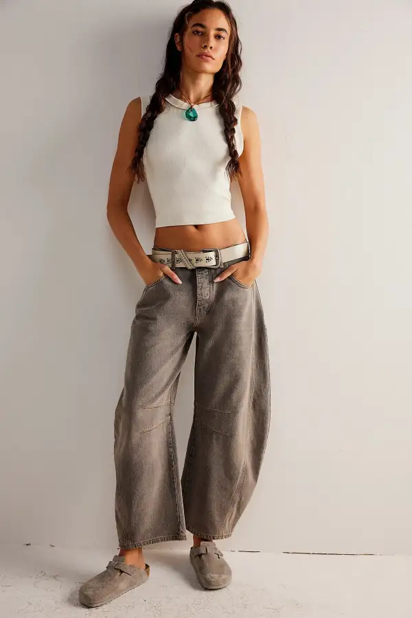 Luck Mid Rise Barrel Jeans Archive