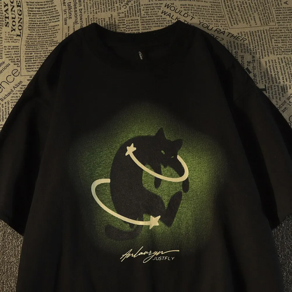 Cat Meteor Graphic T-Shirt