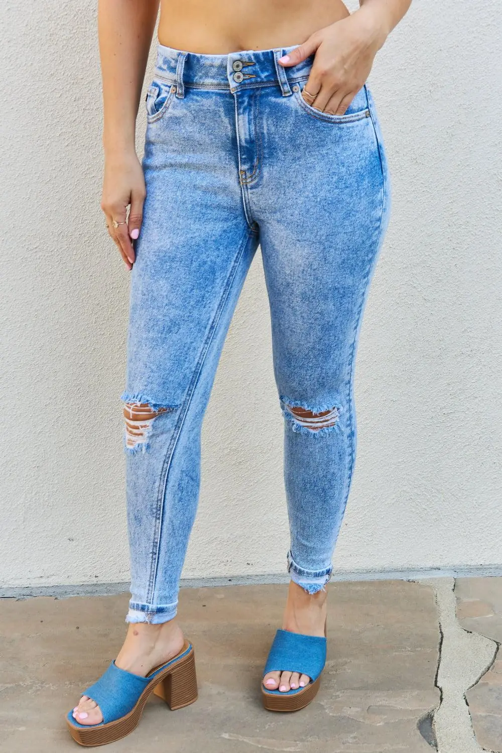 Flowing Simple Denim Jeans