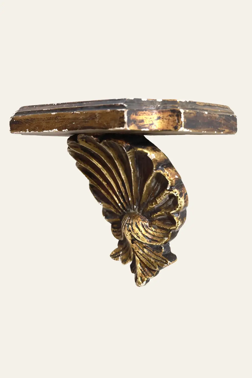 Shell Motif Carved Wooden Wall Corbel