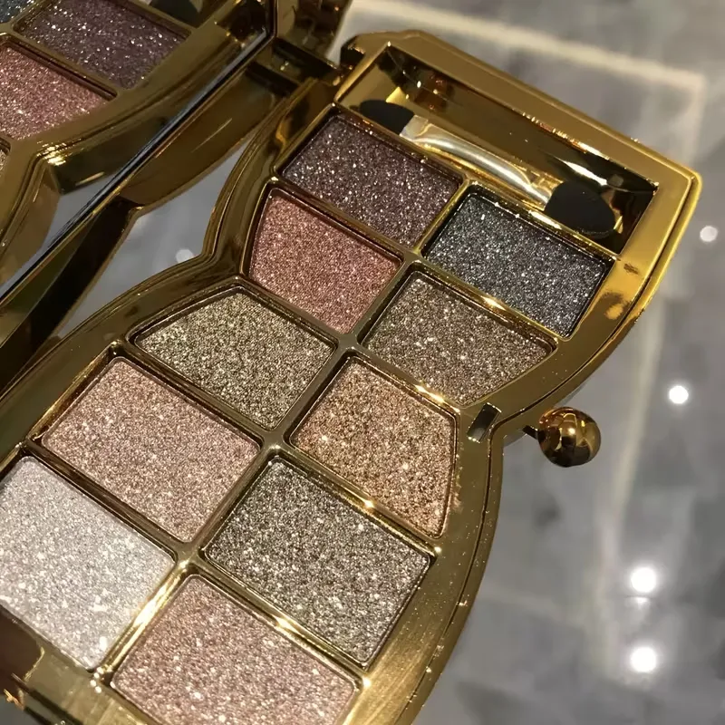 Multi-Tone Bow Eyeshadow Palette