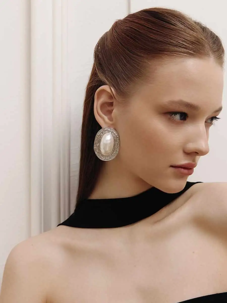 Annalise Textured Pearl Stud Earrings