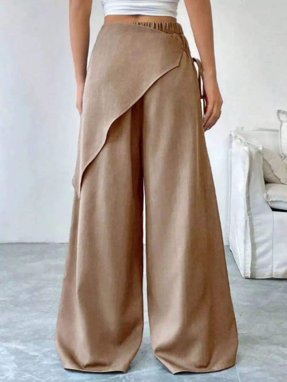 Pocketed Wide Leg Trousers