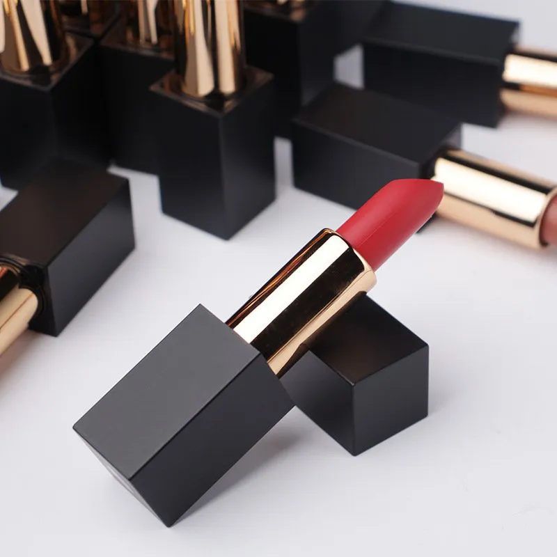 Comfort Wear Cream Lipstick