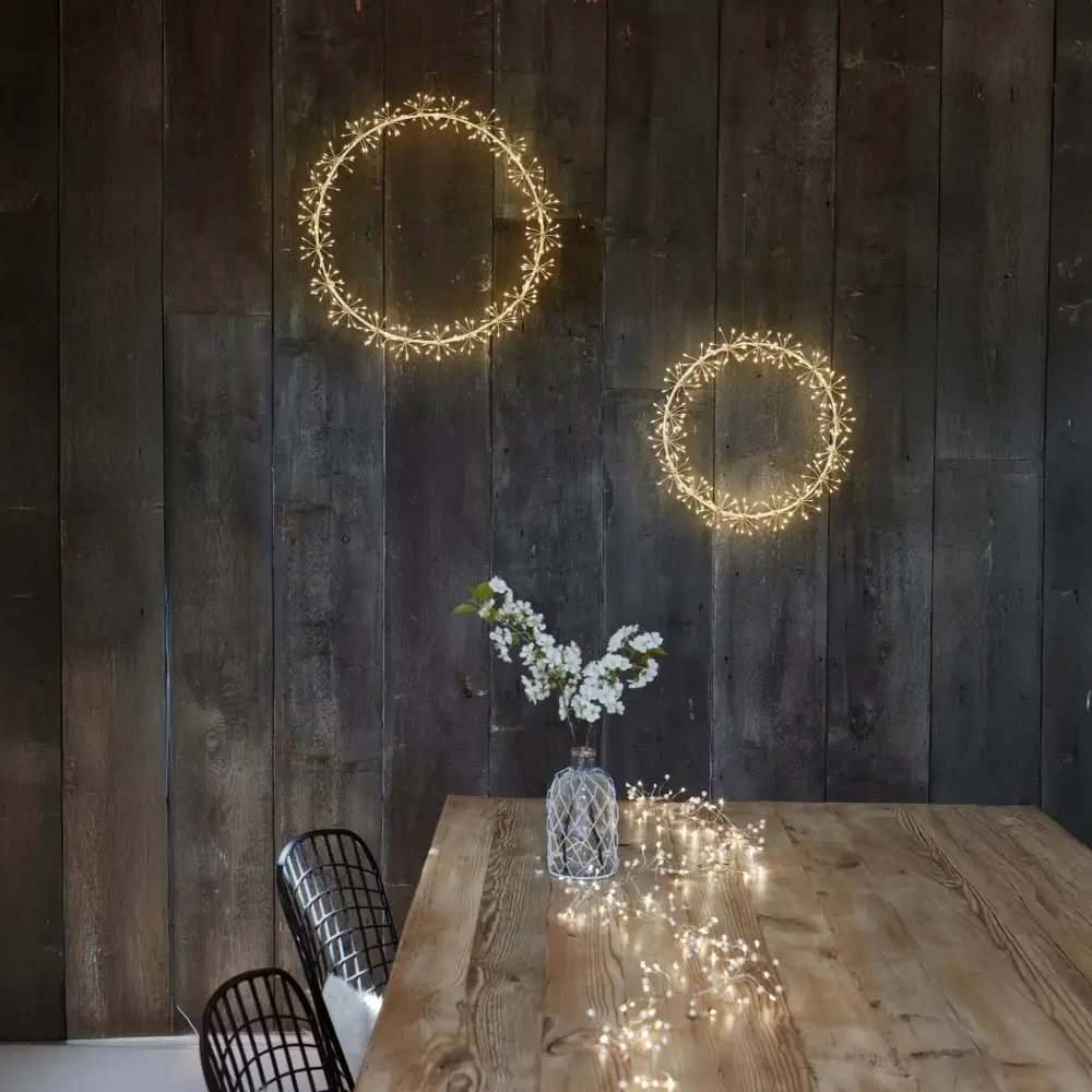 LED Illuminated Decorative Wreath
