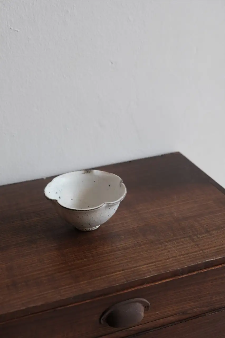 Five Petaled Dessert Bowl