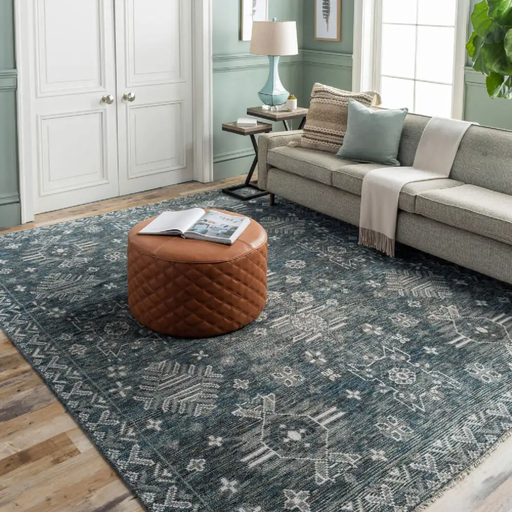 Patterned Wool Viscose Carpet