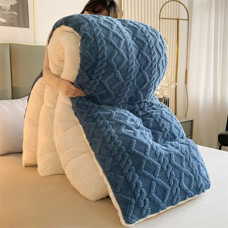 Reversible Diamond Sherpa Fleece Comforter Quilt