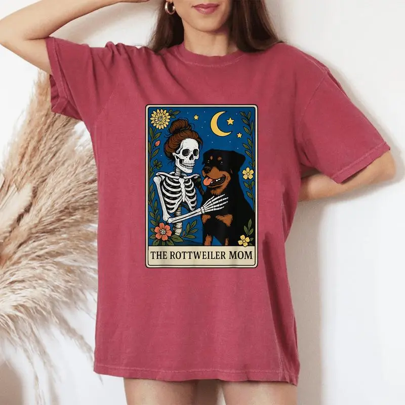 The Rottweiler Mom Tarot Card Women's Oversized Comfort T-Shirt