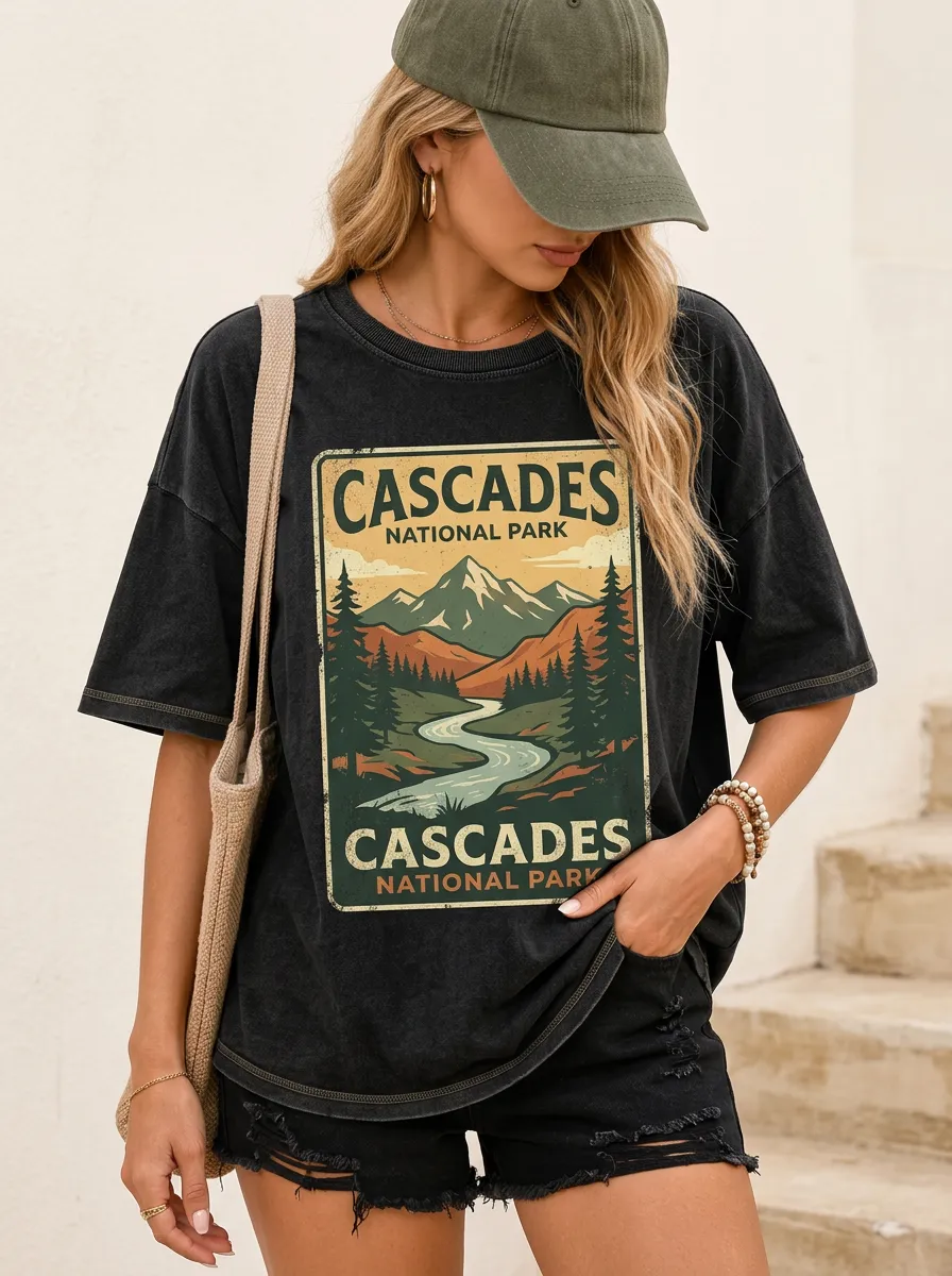 Women's Scenic Mountain Hiking Graphic T-Shirt