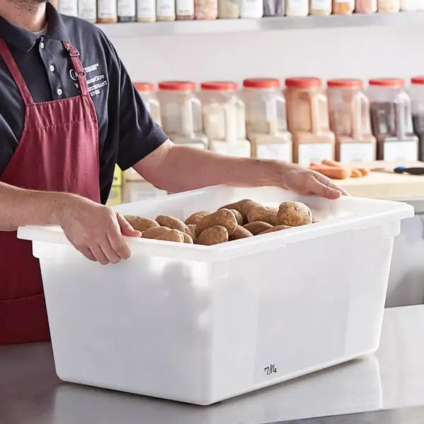 Space-Saving Polyethylene Food Storage Box