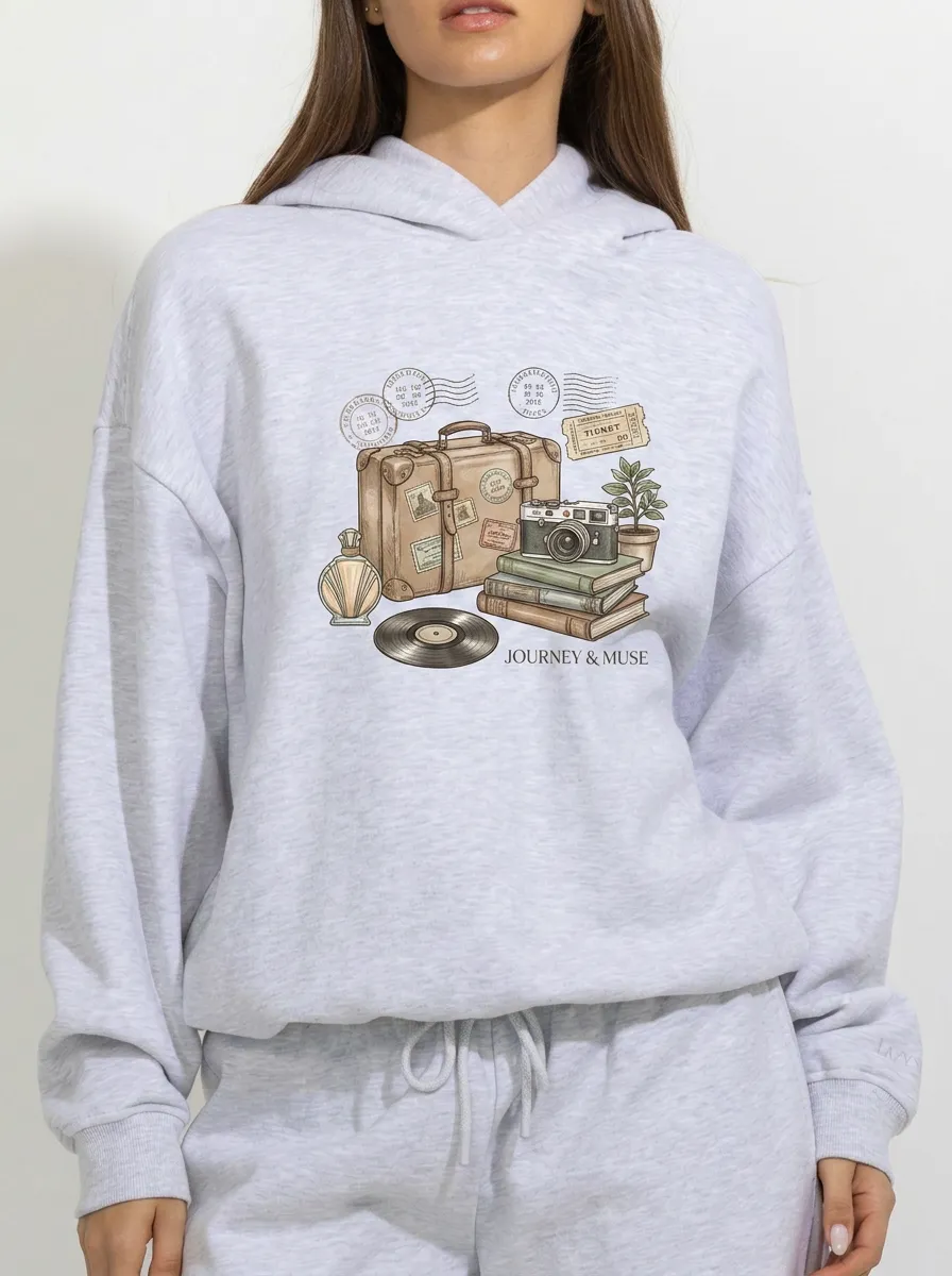 Women's Travel Lover Vintage Suitcase Camera Printed Hoodie