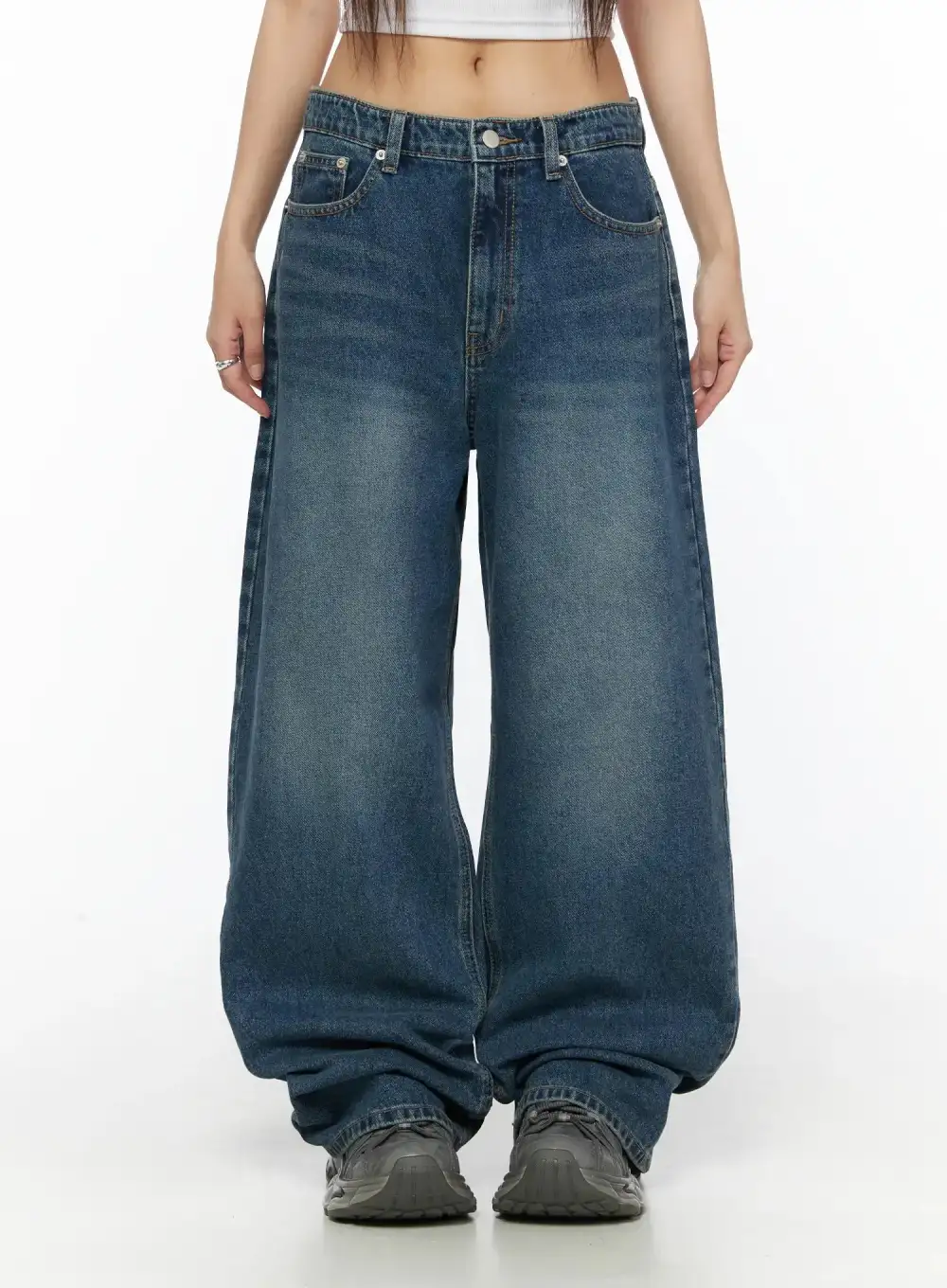 Wide-Fit Cotton Low-Rise Baggy Jeans