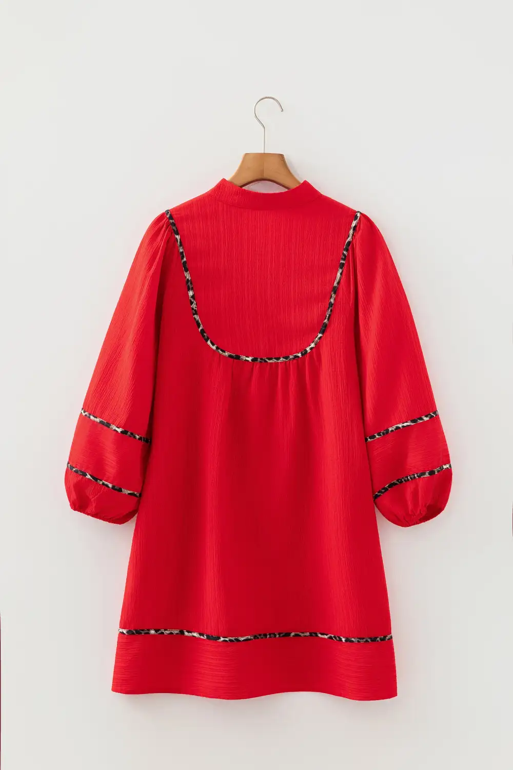 Lightweight Feel Animal Print V Neck Long Sleeve Mini Dress