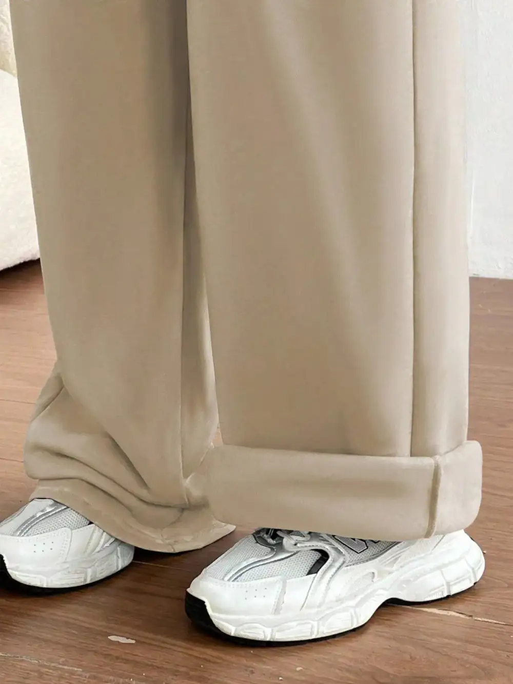 High Waist Drawstring Wide Leg Pocketed Casual Joggers