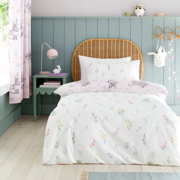 Relaxed Bedroom Reversible Floral Cotton Duvet Cover Set