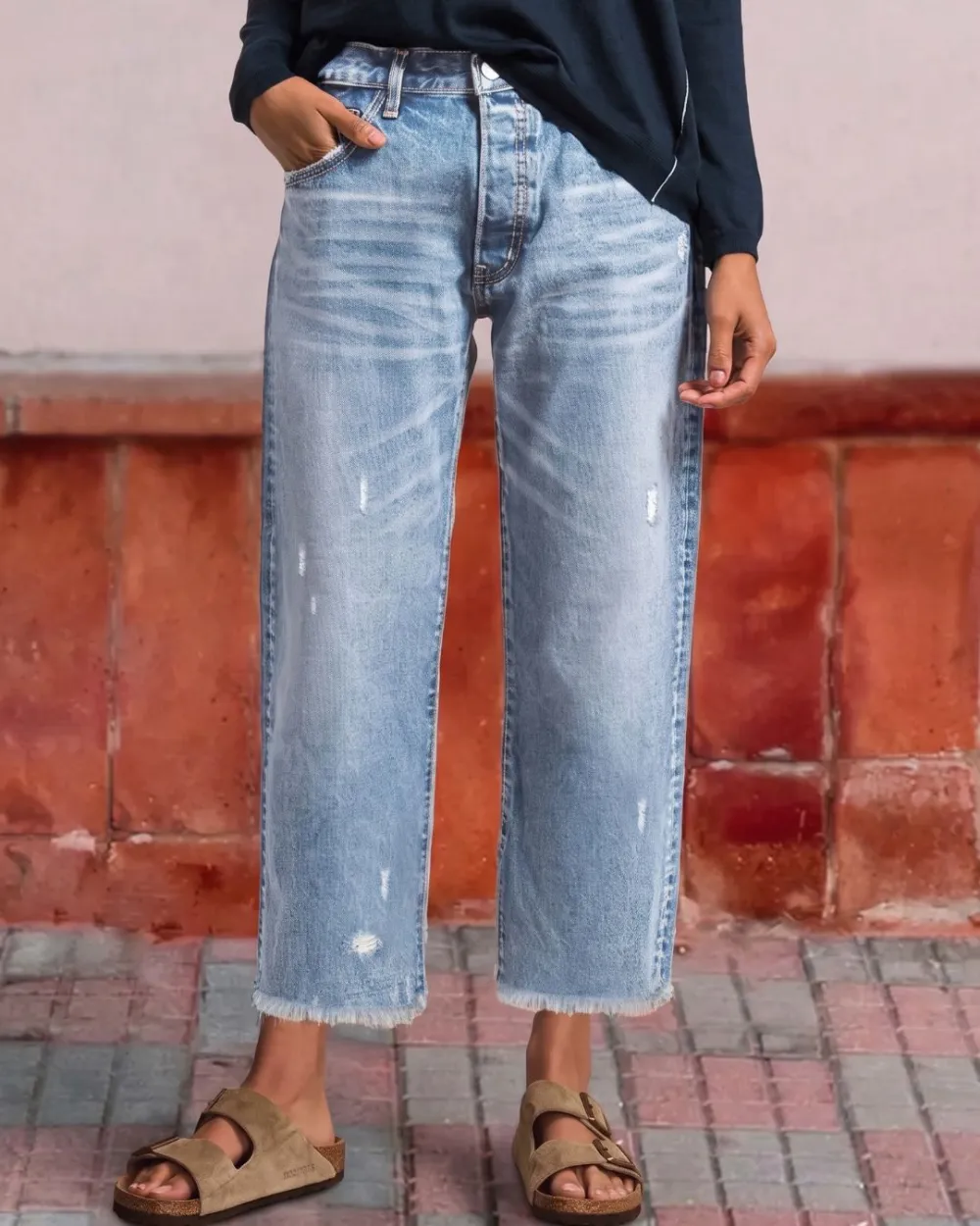 Everyday Raw-Hem Straight Crop Jeans