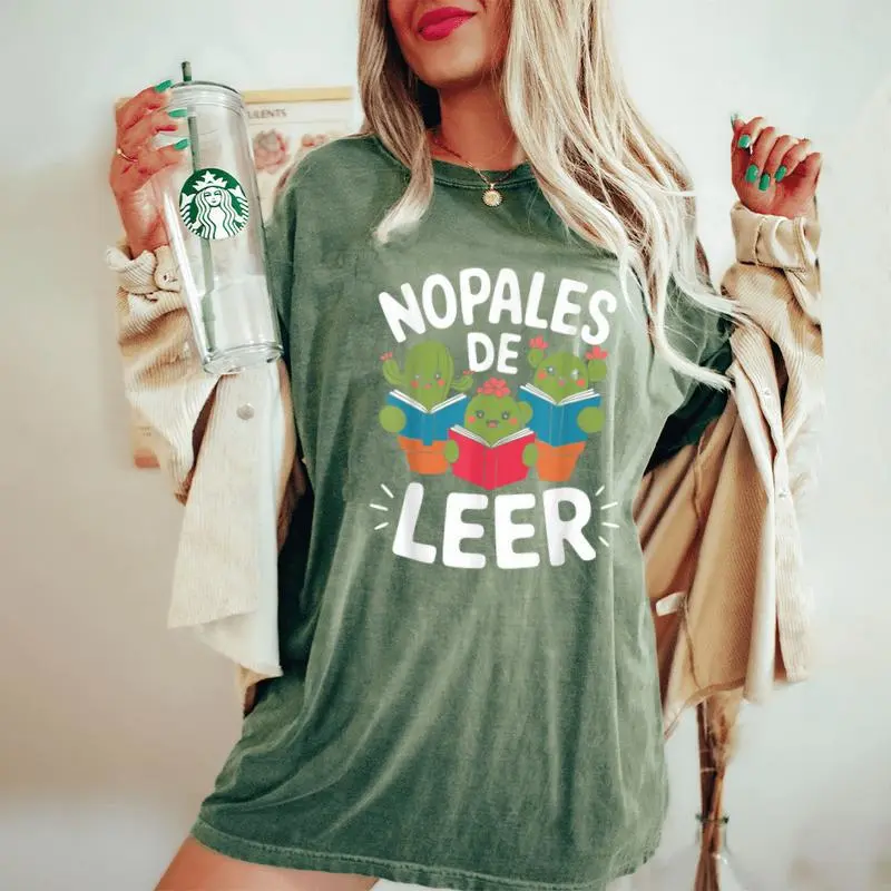 Nopales De Leer Bilingual Teacher Maestra Spanish Teacher Women's Oversized Comfort T-Shirt