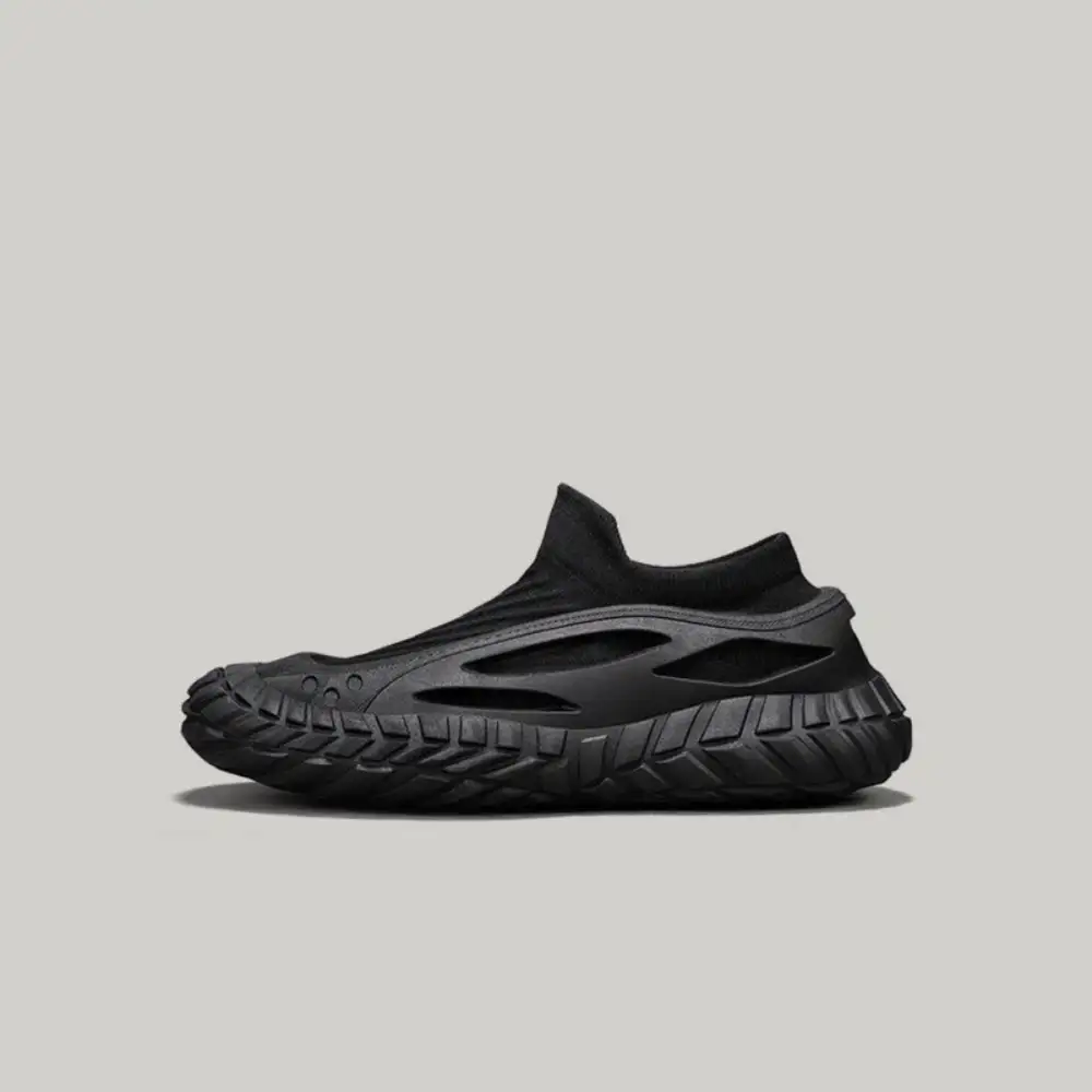 Slip On Platform Grip Sole Sneakers