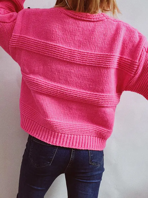 Single-Breasted Relaxed Knit Embroidered Cardigan