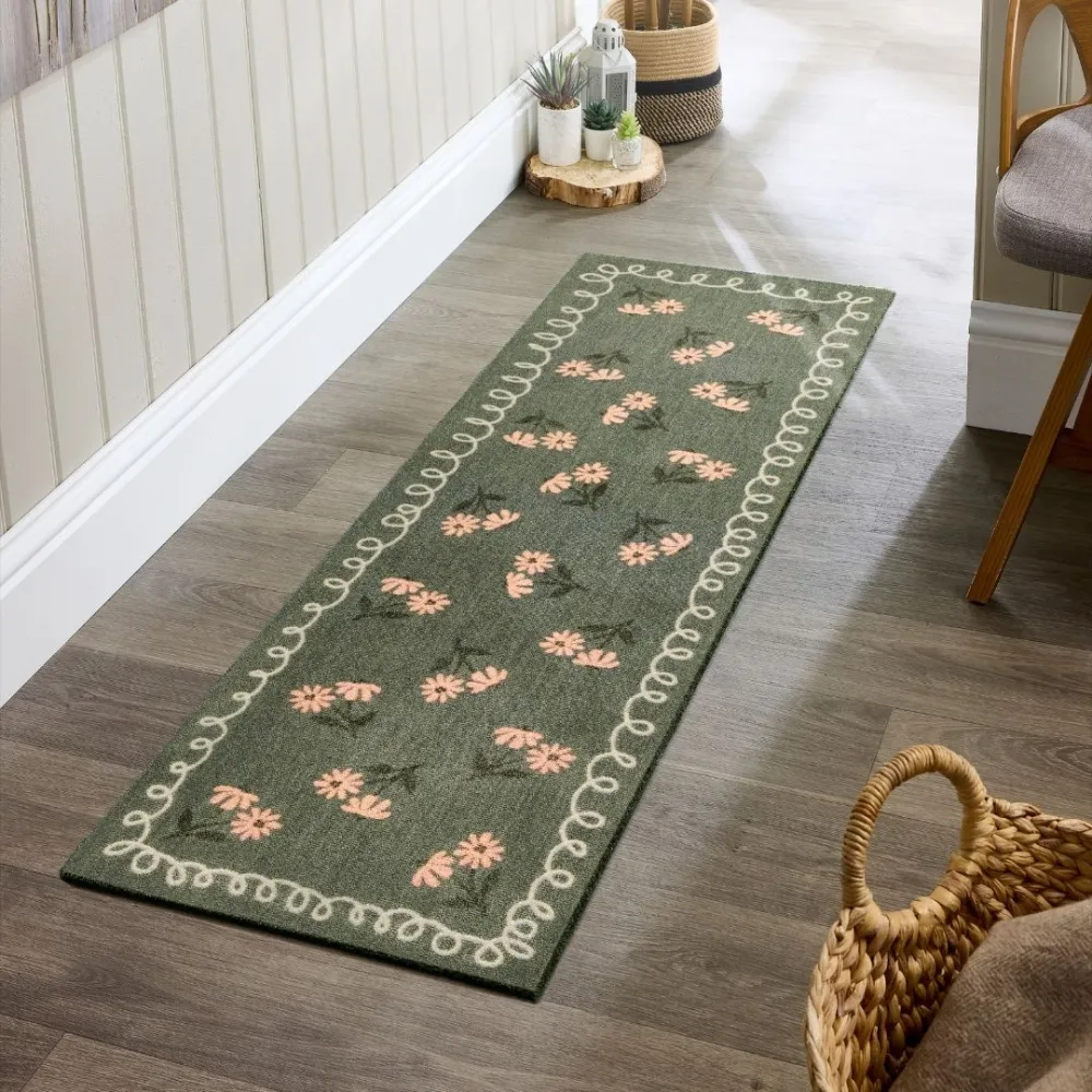 Home In Bloom Runner Rug