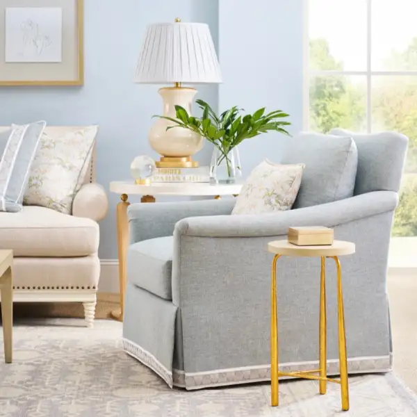 Classic Structured Classic Accent Chair