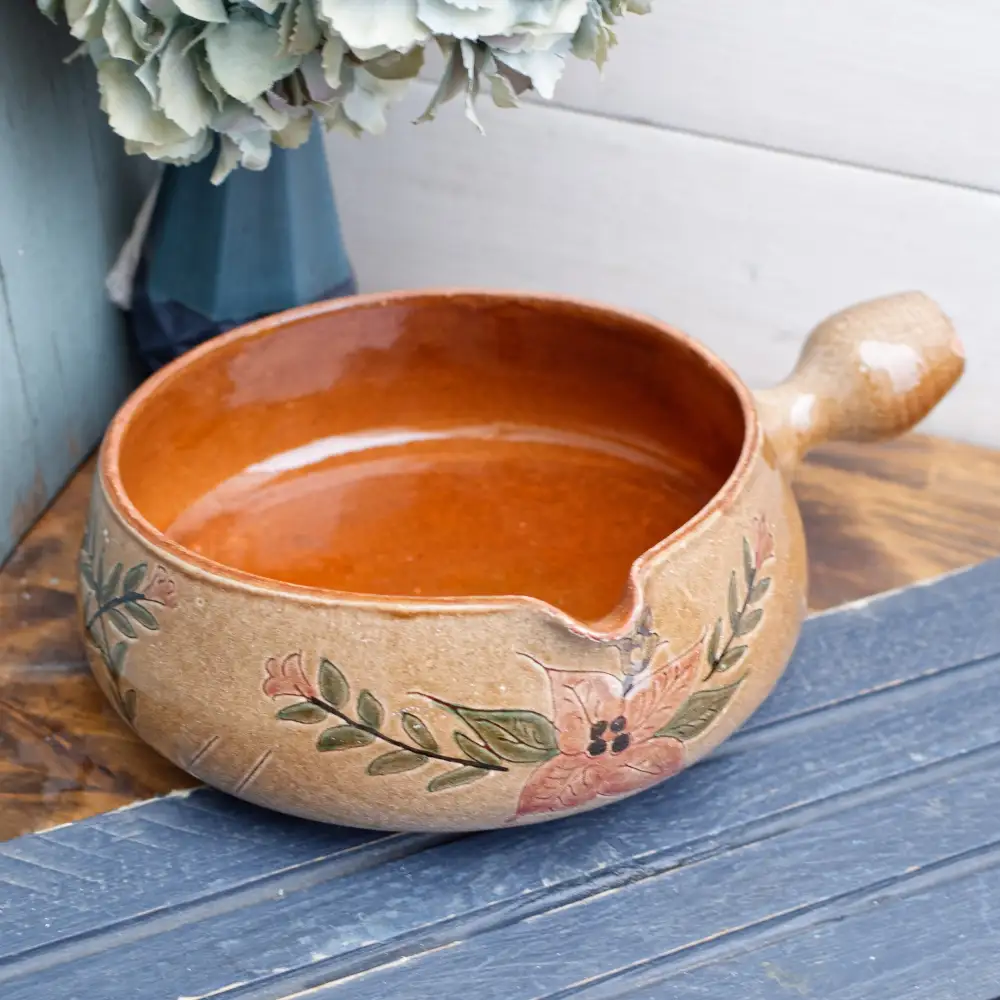 Nostalgic Stoneware Serving Casserole