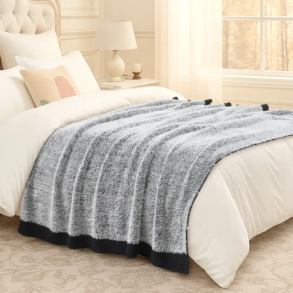 Furry-Yarn Throw Blanket