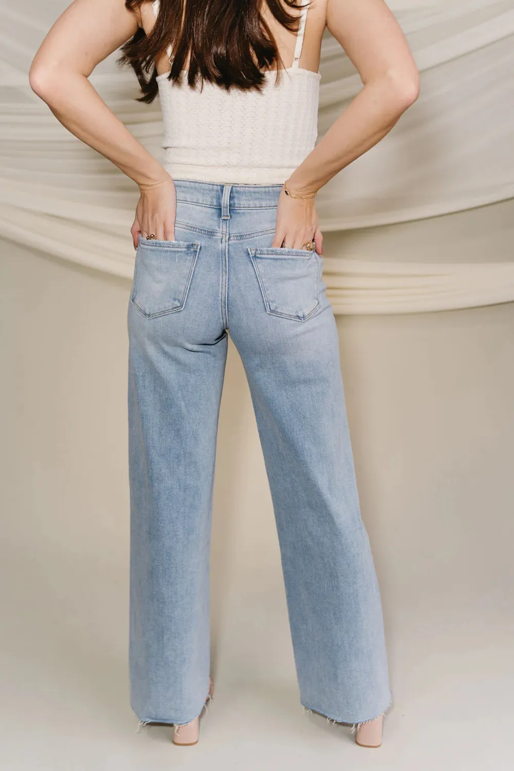 Distressed Detail Jeans With Pockets
