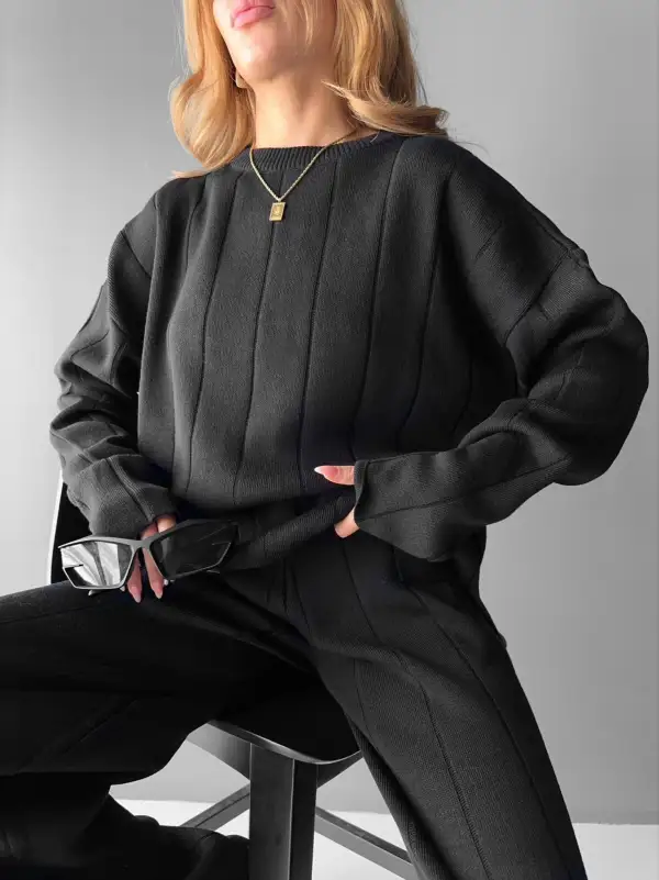 Easygoing Knit Textured Sweater