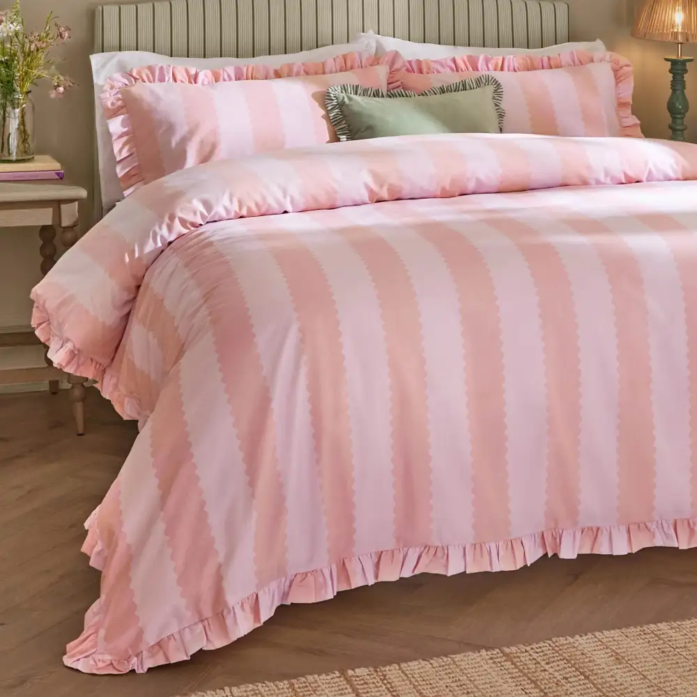 Calm Bedroom Ruffled Stripe Cotton Duvet Cover Set
