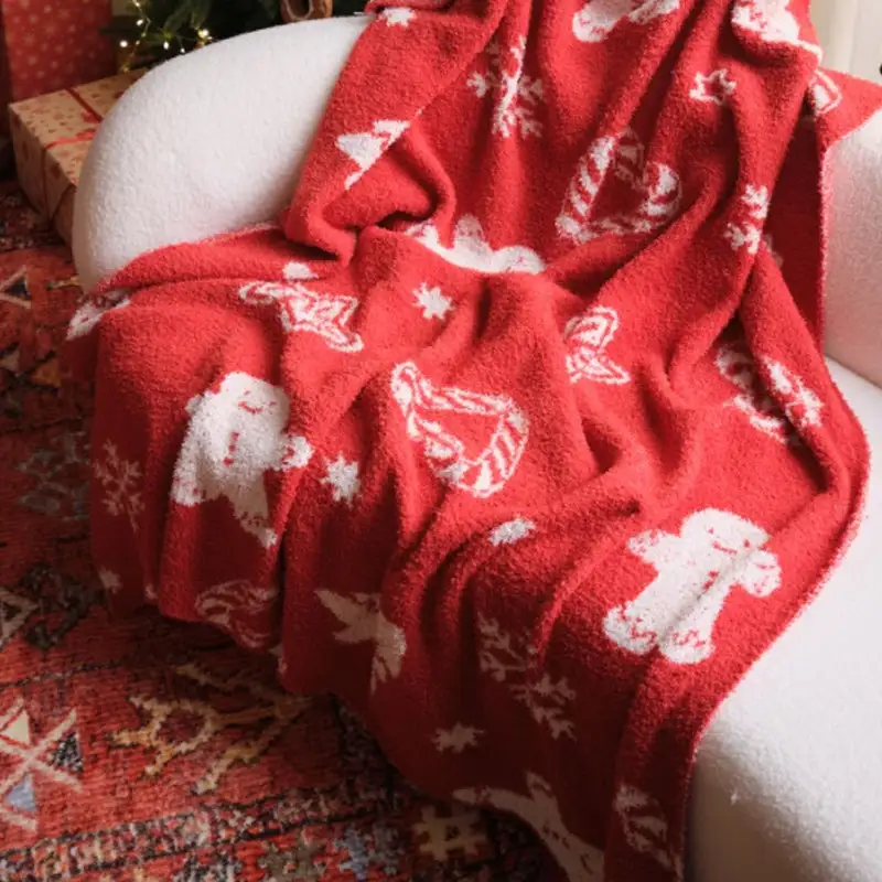 Soft Velvet Gingerbread Pattern Throw Blanket