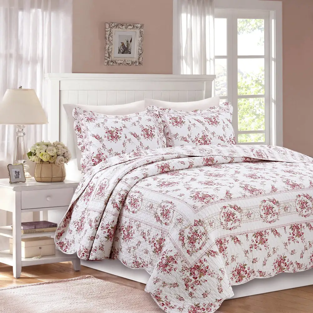 Layered Cotton Floral Scalloped Reversible Quilt Bedding Set