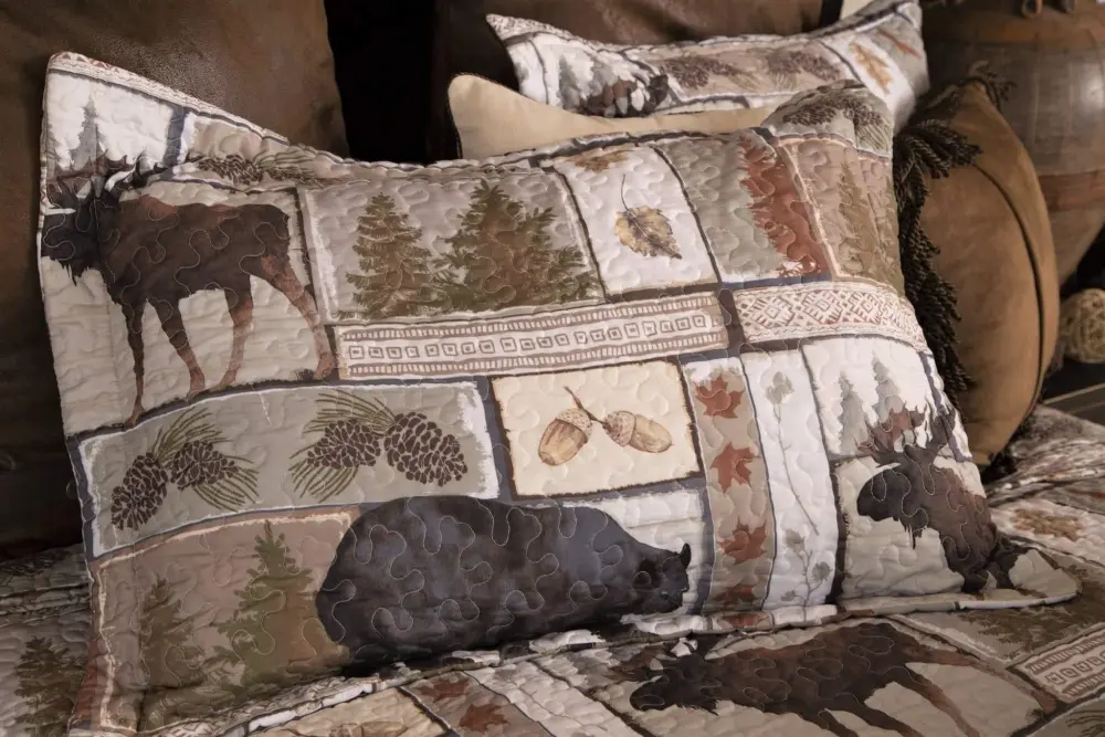 Quilted Animal Motif Bedding Set