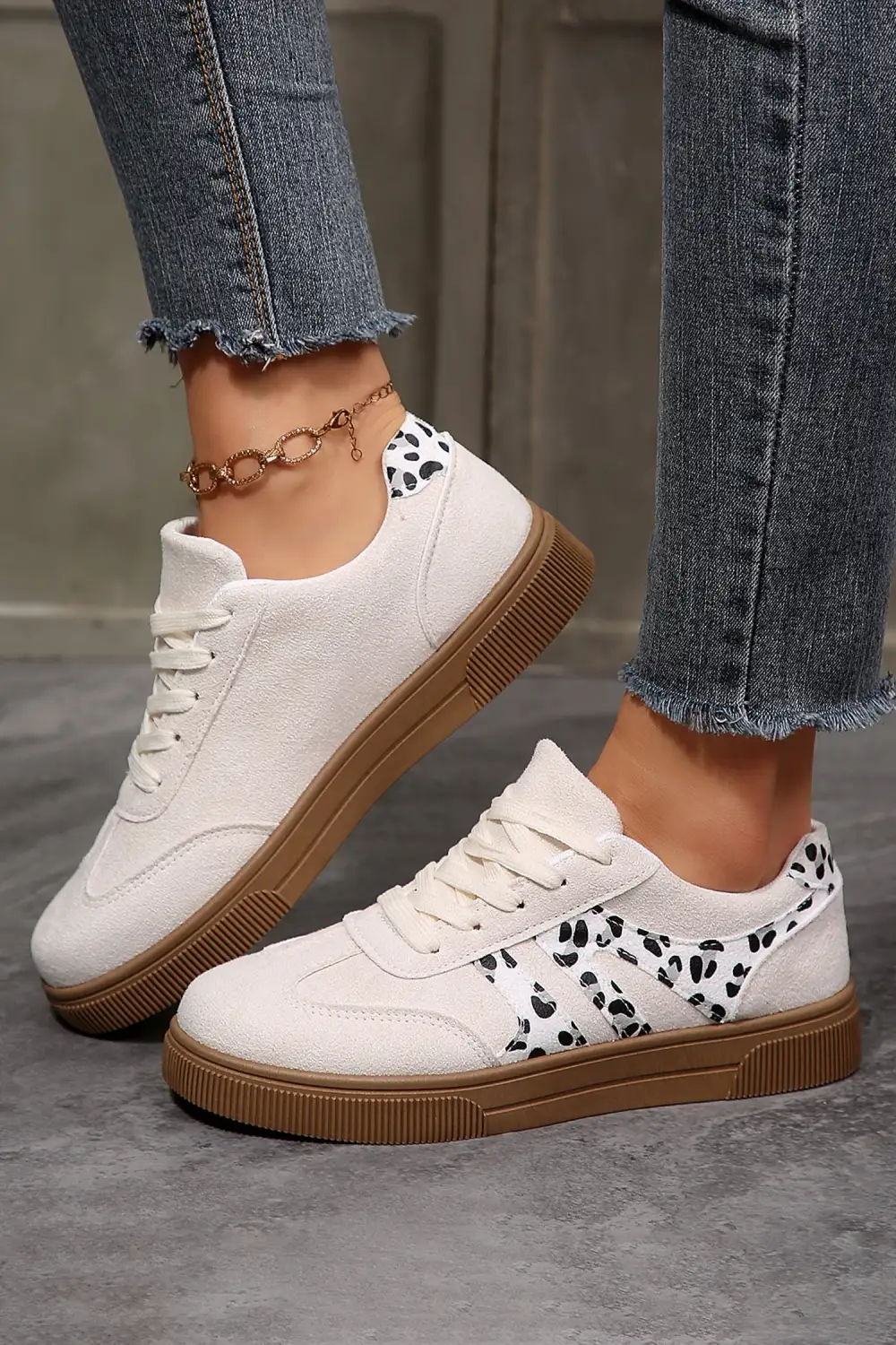 Lace Up Casual Sneakers