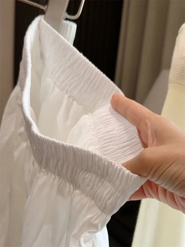 Everyday Lace Pleated Skirt