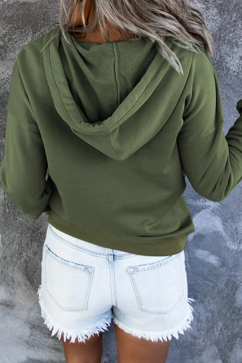 Relaxed Pocketed Long-Sleeve Hoodie