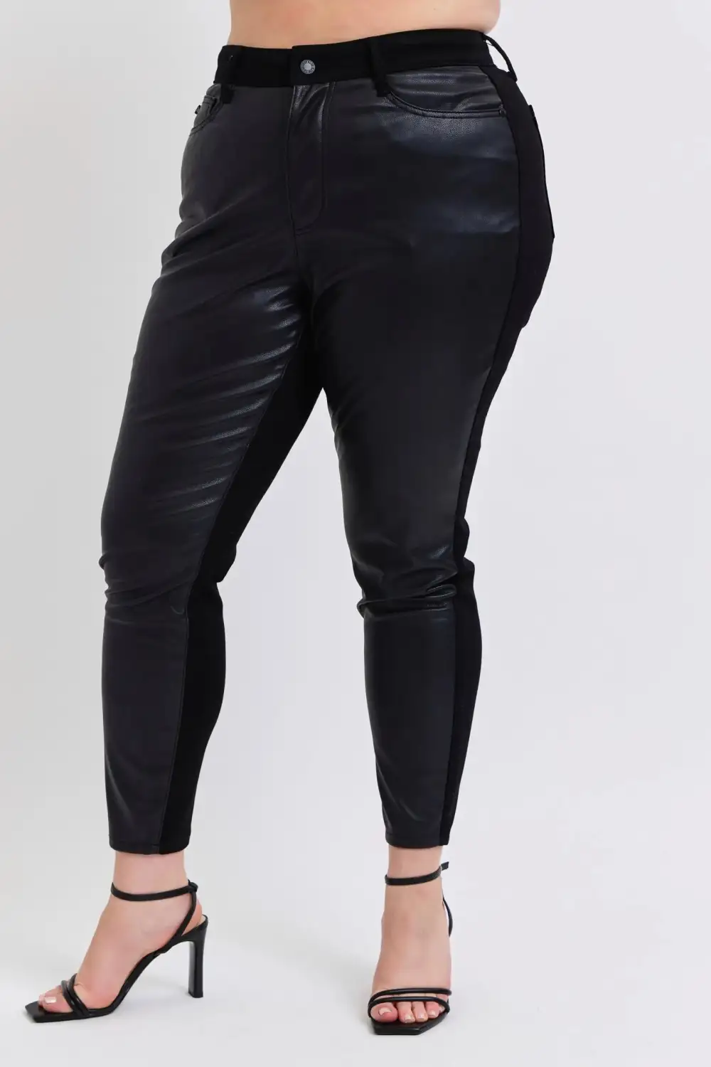 Faux Leather High Rise Skinny Fit Pocketed Pants