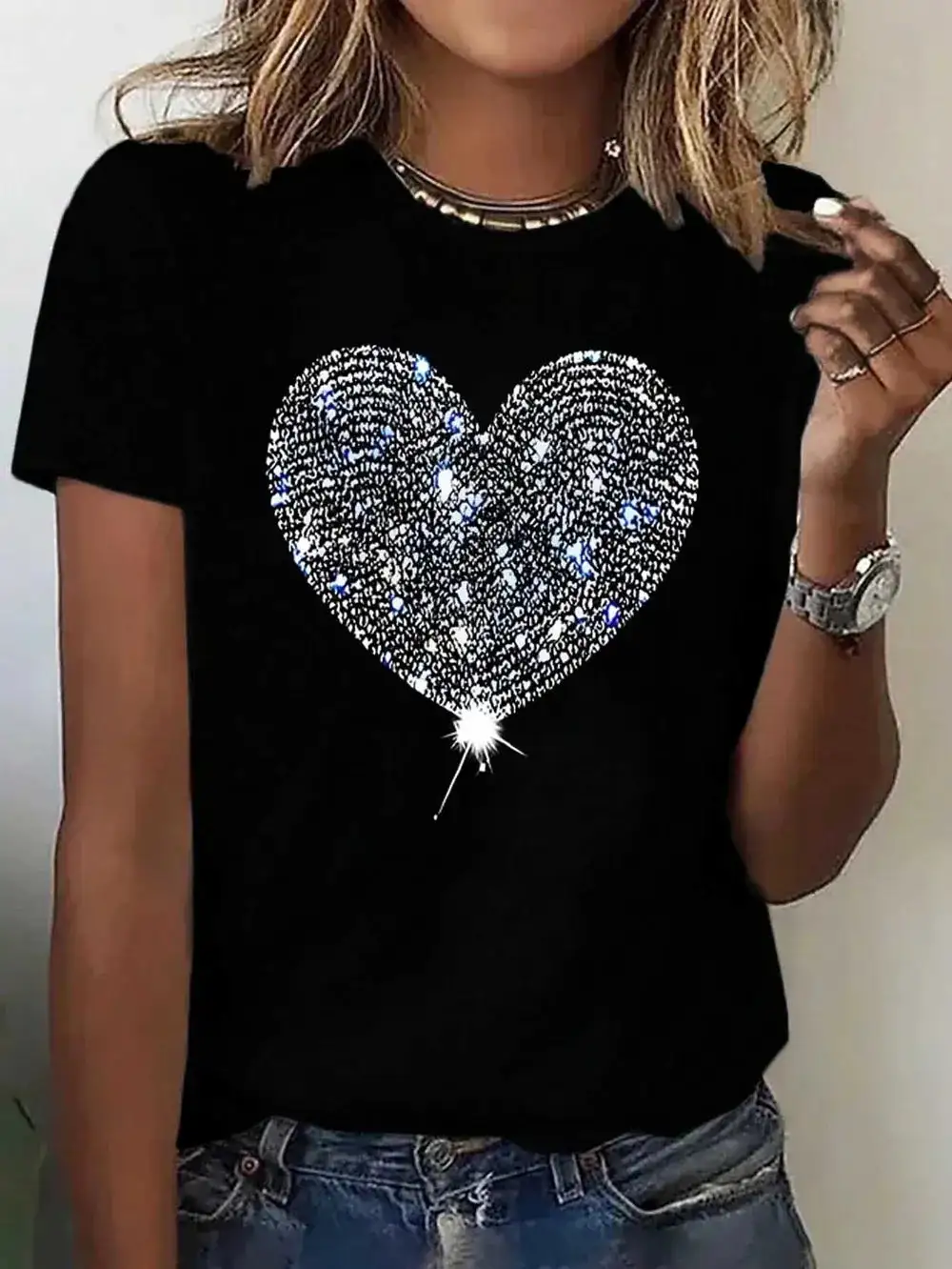 Easygoing Round-Neck Short-Sleeve Graphic T-Shirt