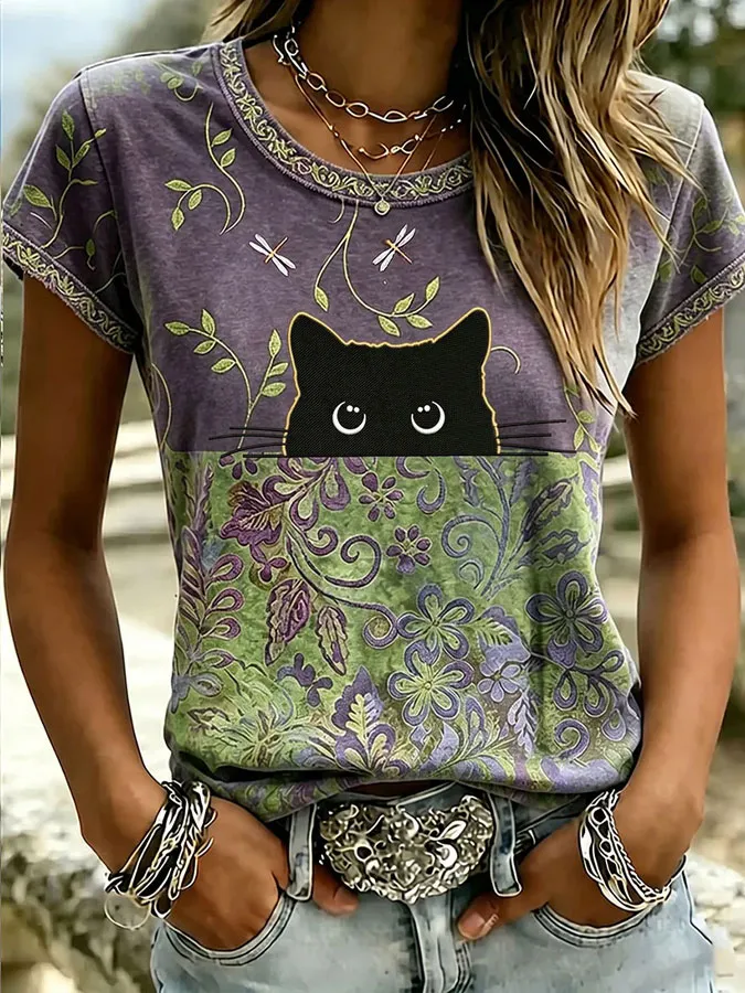 Women's Cute Cat Print Casual T-shirt