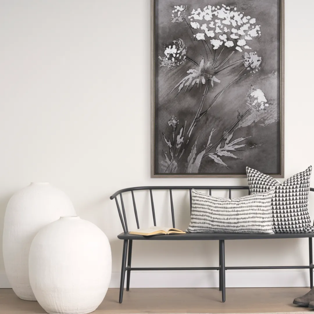 Refined Ceramic Decorative Table Vase