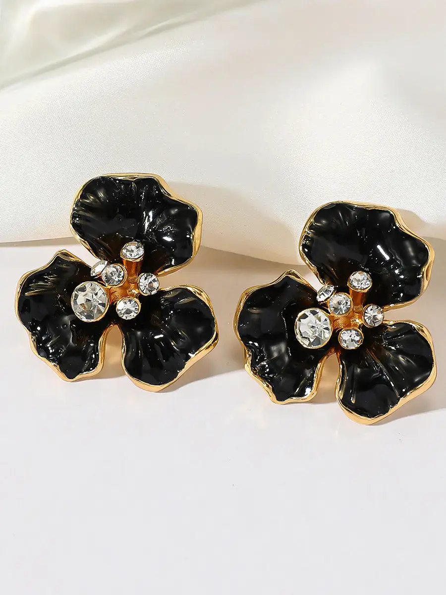 Refined Geometric Accent Earrings